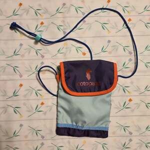 Cotopaxi Maigo Neck Pouch - Del Día